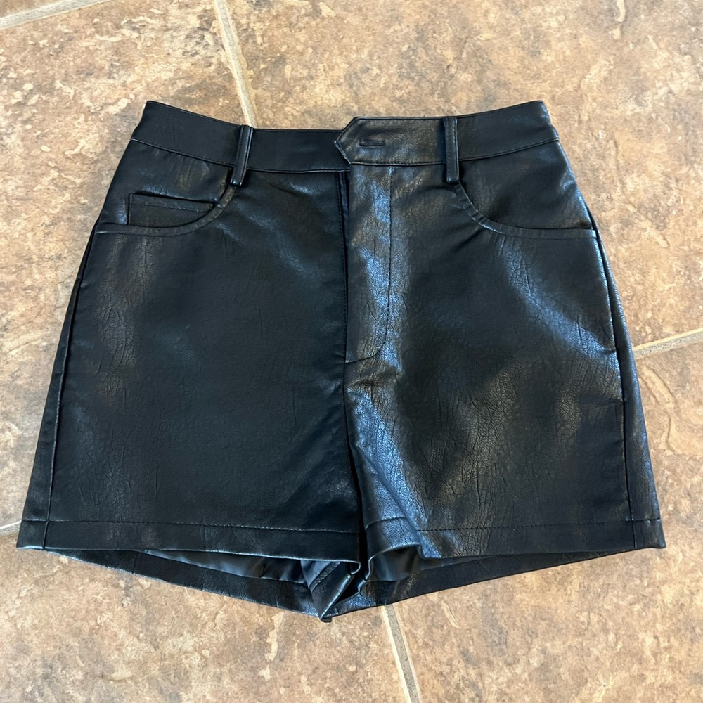 Faux leather high waisted shorts